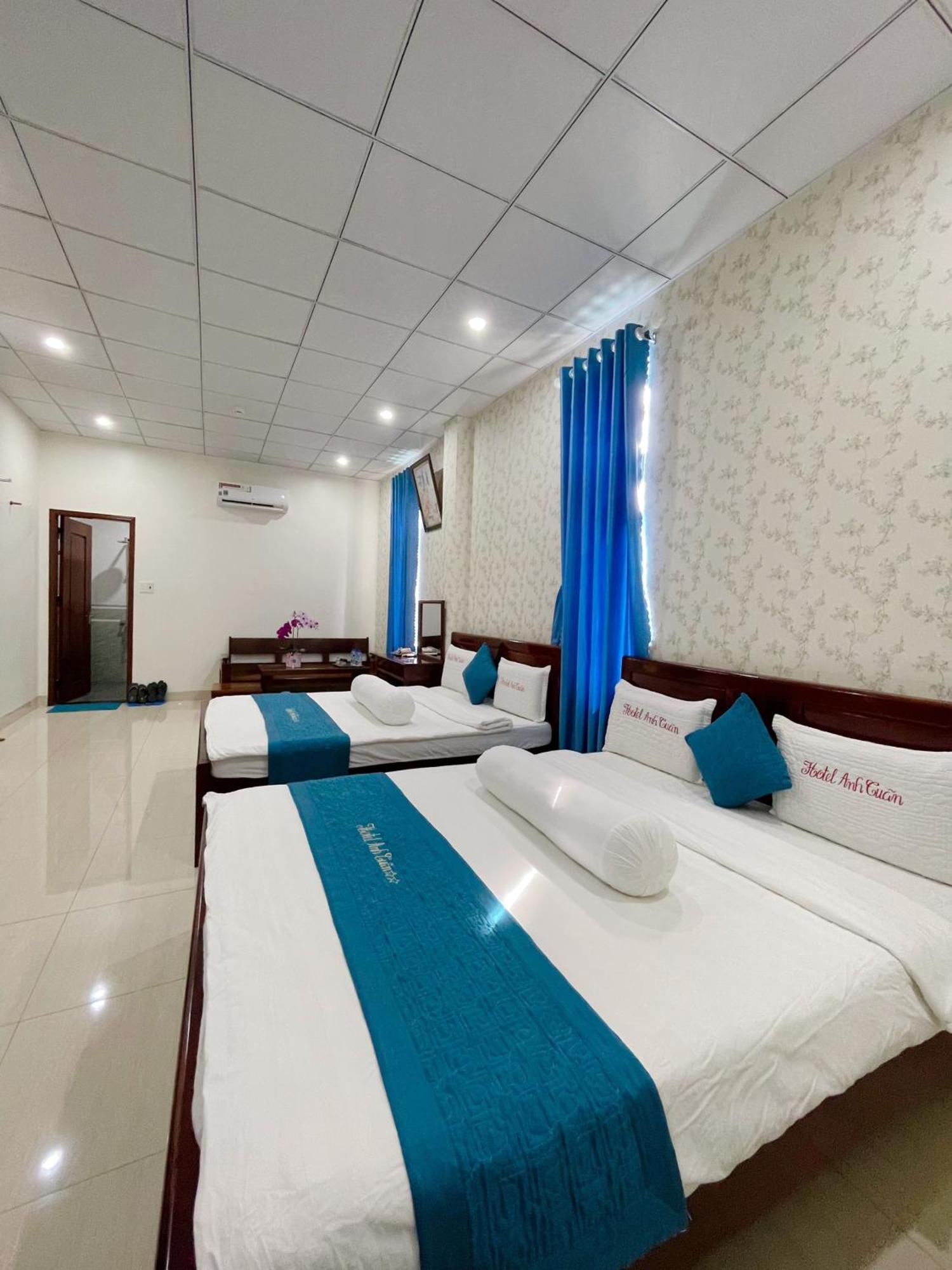 Anh Tuan Hotel & Coffee - Pleiku, Gia Lai Exterior photo