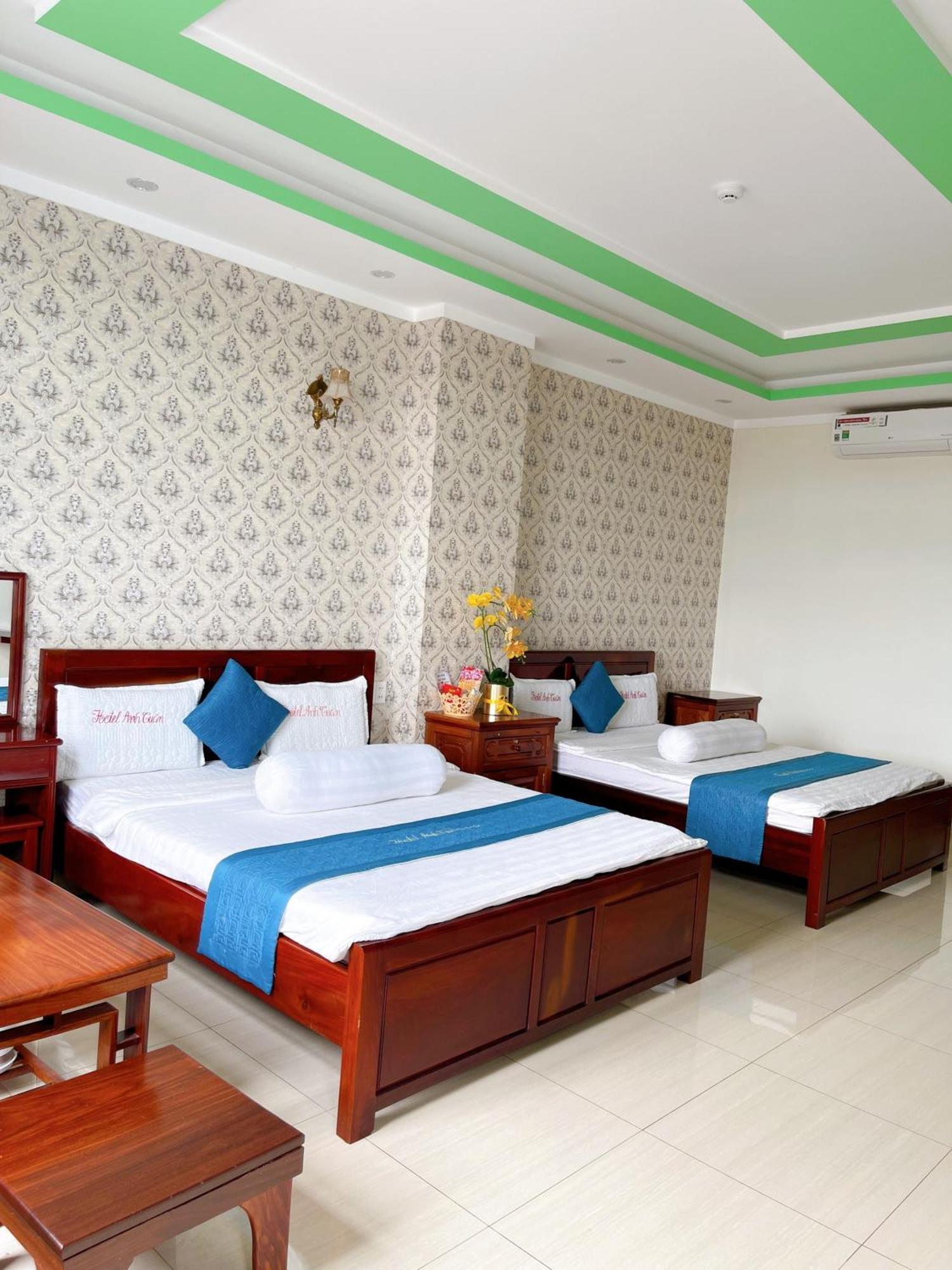 Anh Tuan Hotel & Coffee - Pleiku, Gia Lai Exterior photo