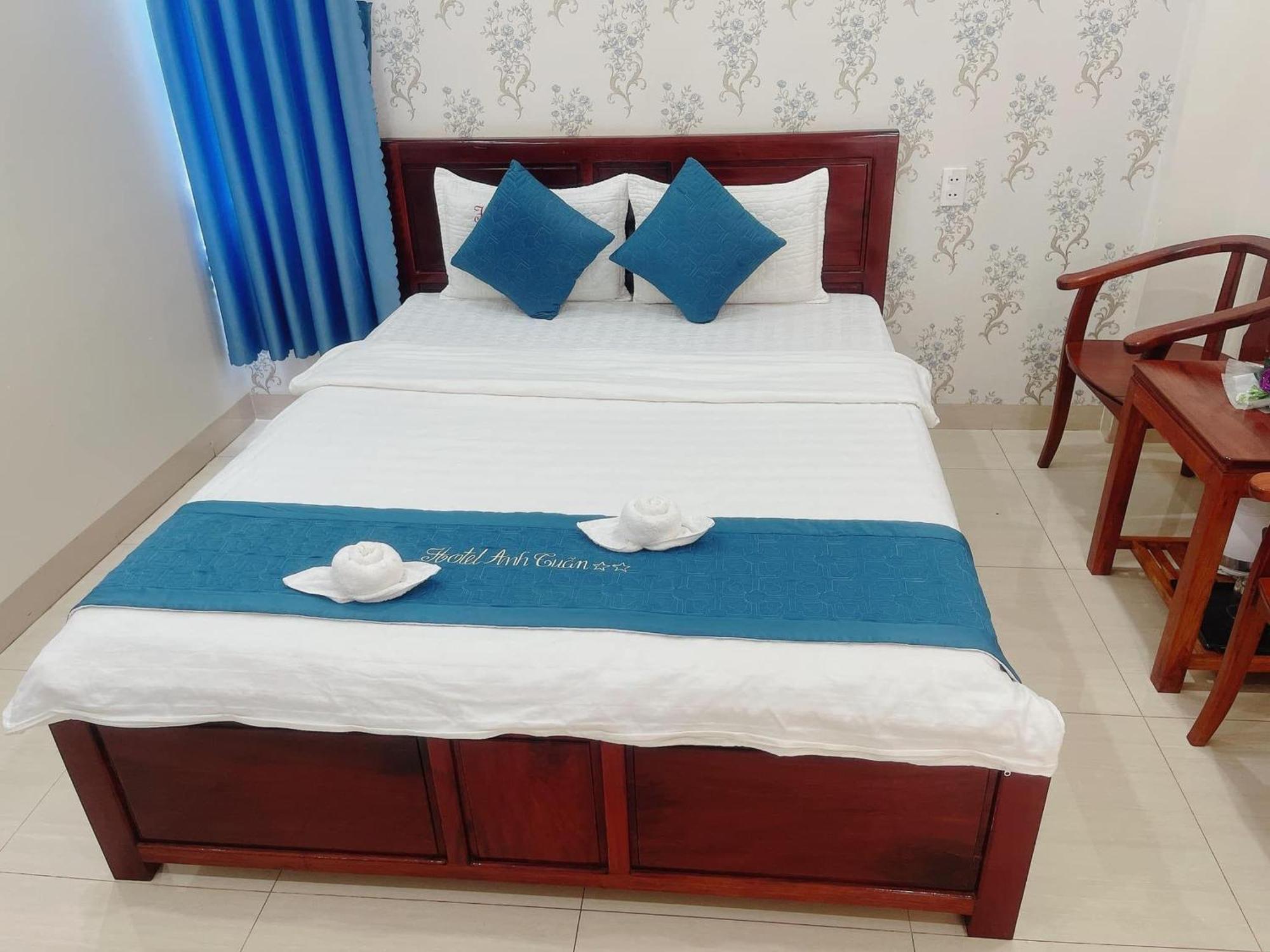 Anh Tuan Hotel & Coffee - Pleiku, Gia Lai Exterior photo