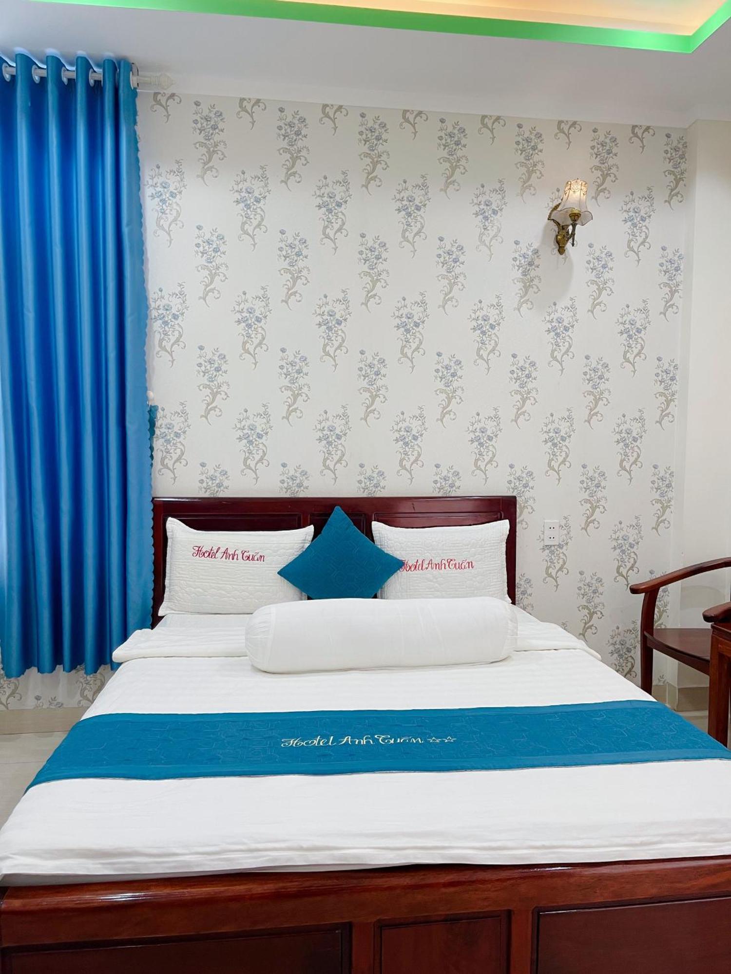 Anh Tuan Hotel & Coffee - Pleiku, Gia Lai Exterior photo
